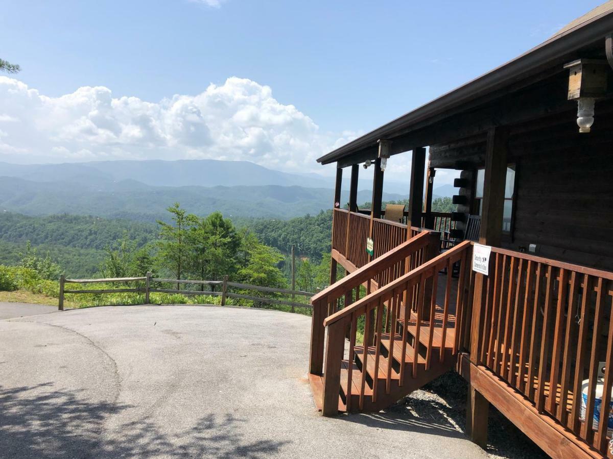 Above All Sevierville Bagian luar foto