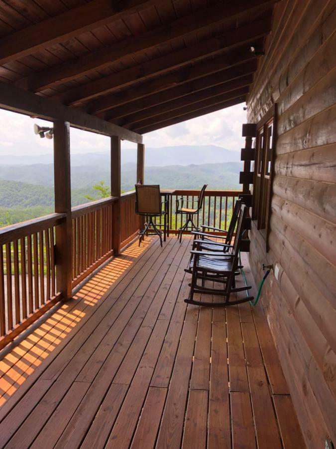 Above All Sevierville Bagian luar foto