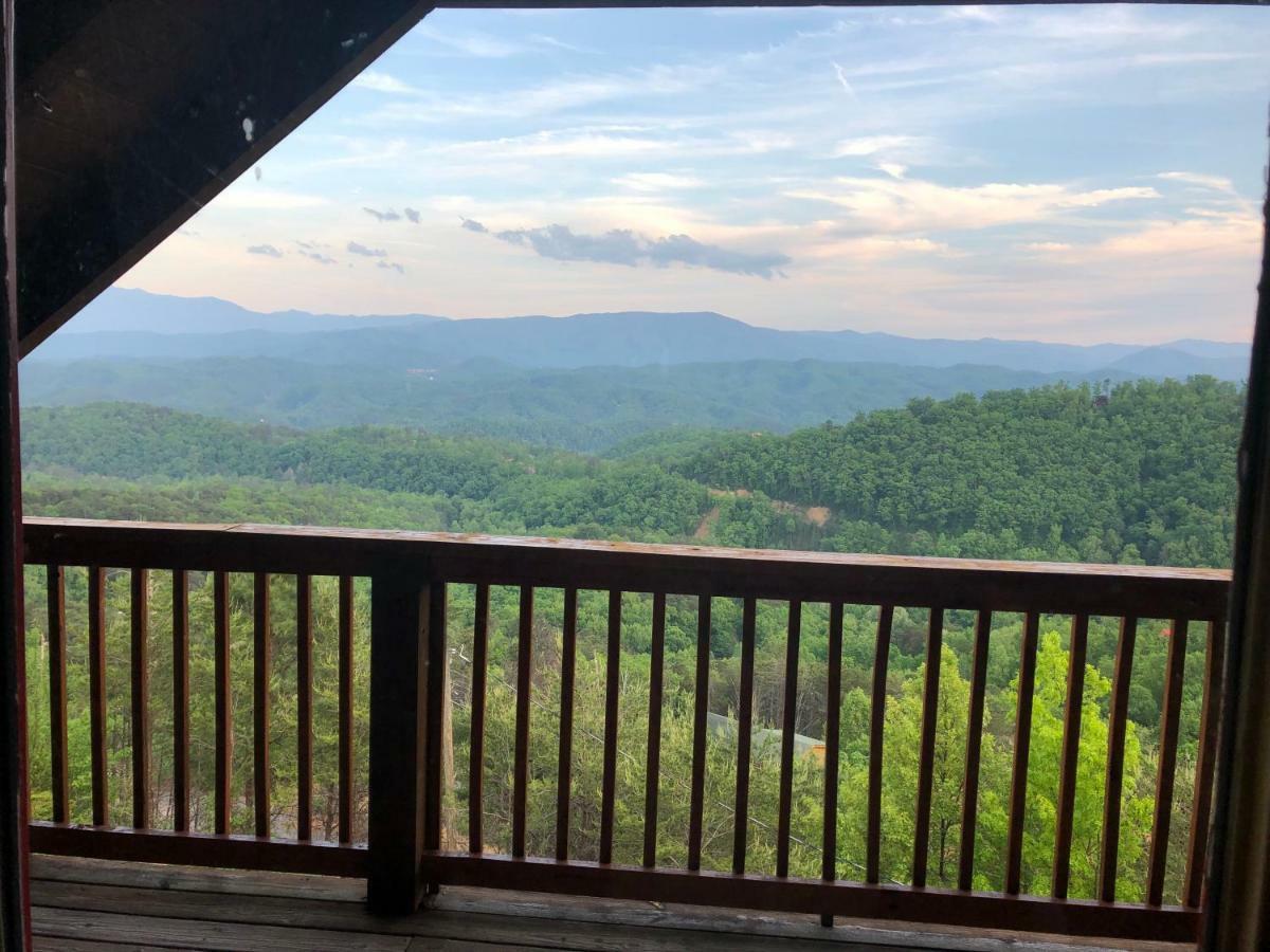 Above All Sevierville Bagian luar foto